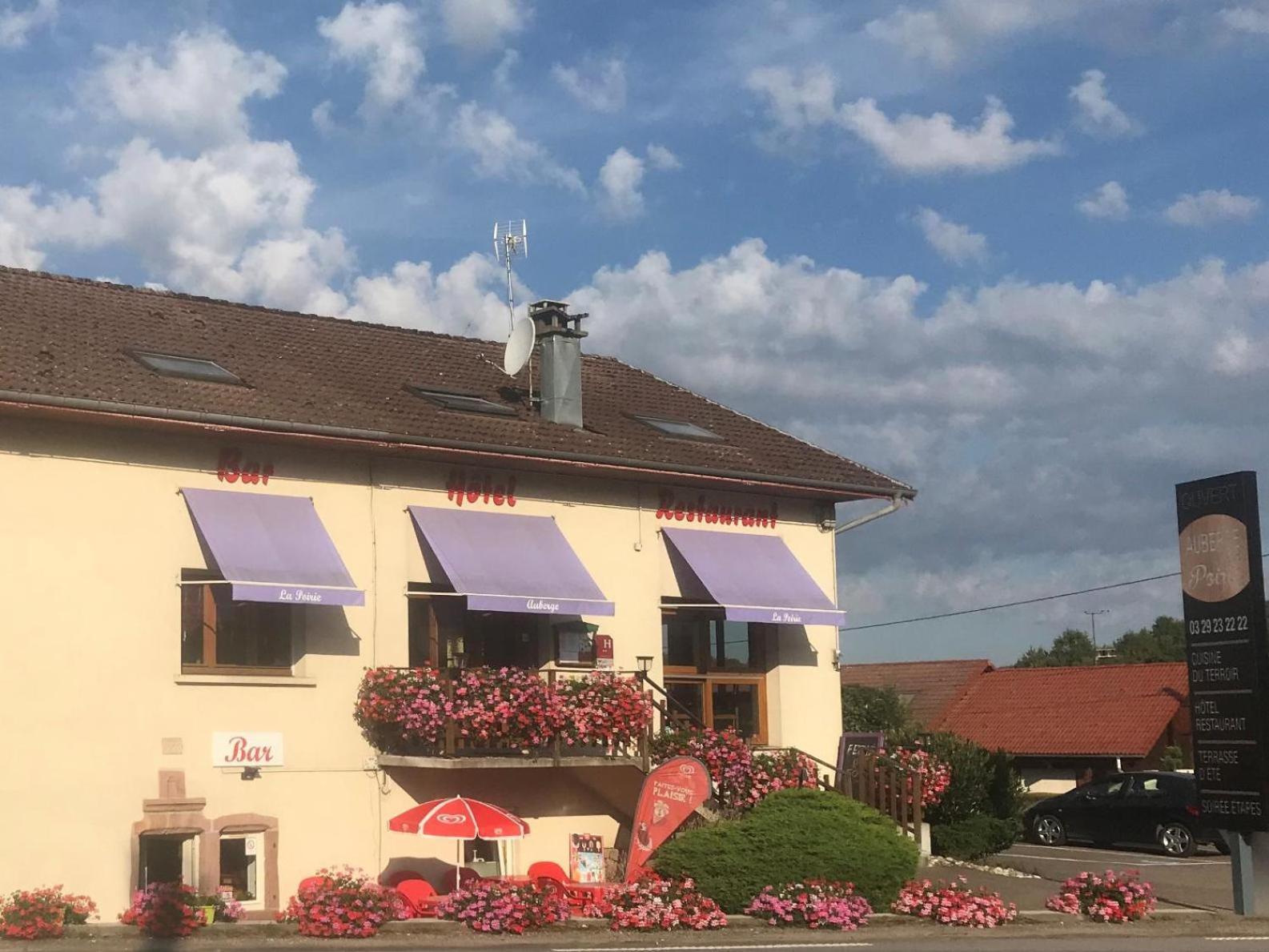 Logis Auberge De La Poirie Tendon Exterior photo